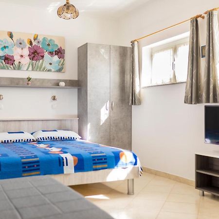 Apartments Belavic By El-Pi Tours Njivice Dış mekan fotoğraf
