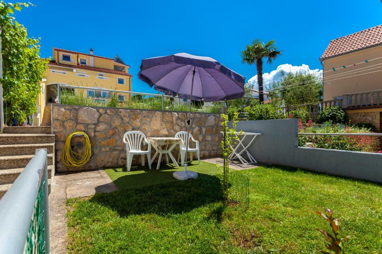 Apartments Belavic By El-Pi Tours Njivice Dış mekan fotoğraf