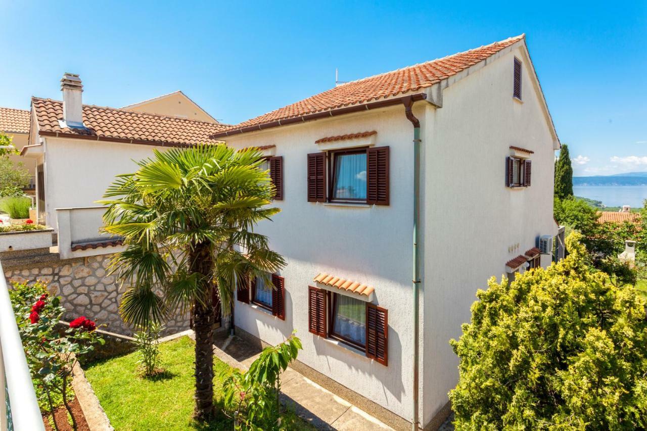 Apartments Belavic By El-Pi Tours Njivice Dış mekan fotoğraf