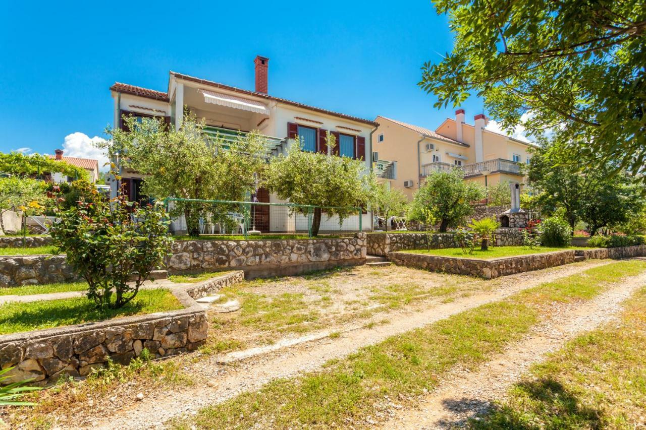 Apartments Belavic By El-Pi Tours Njivice Dış mekan fotoğraf
