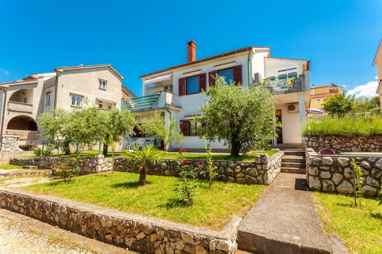 Apartments Belavic By El-Pi Tours Njivice Dış mekan fotoğraf